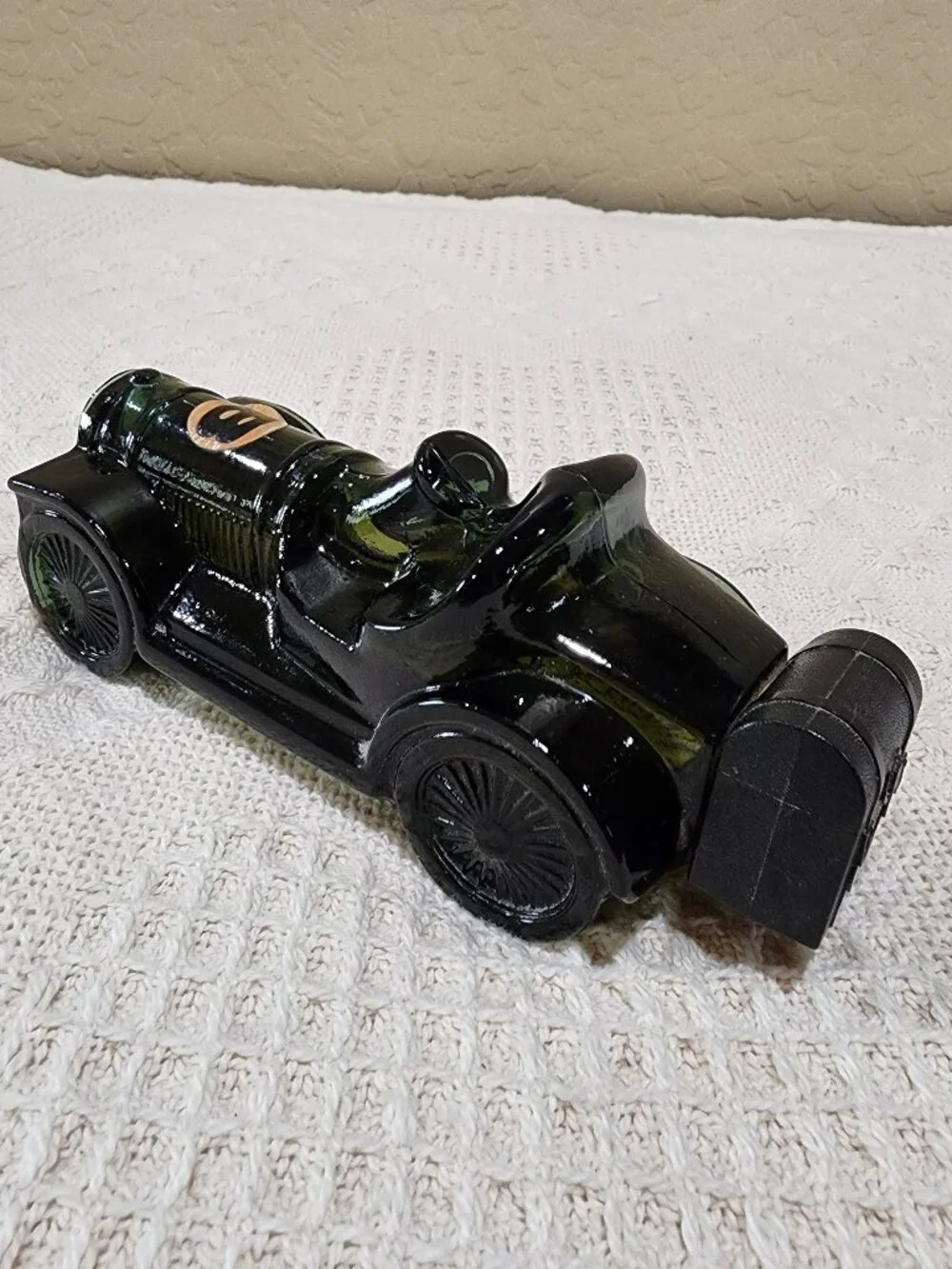Vintage Avon ROADSTER Green Collectors Car No Label Full Glass Green Bottle